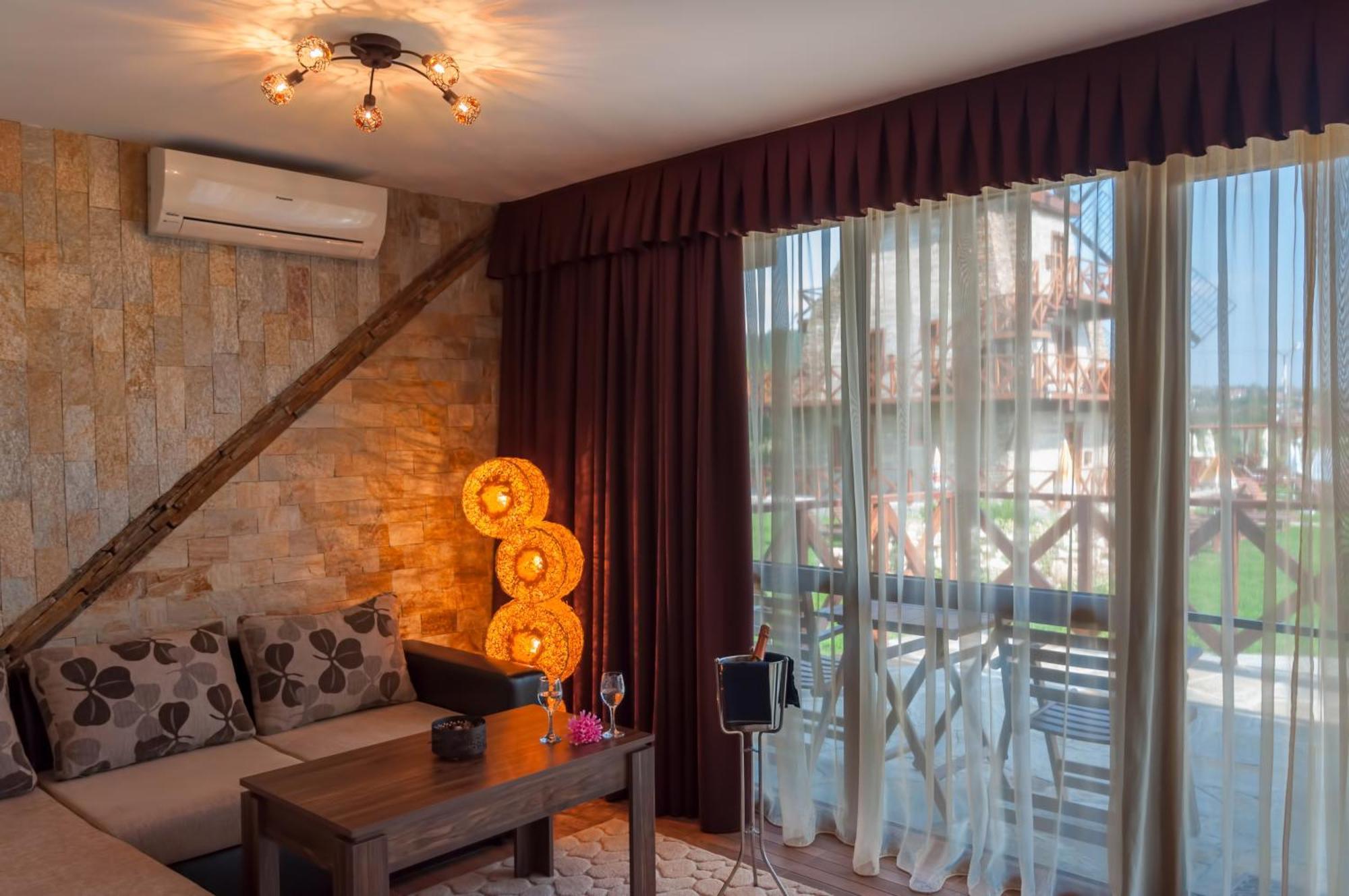 The Wind Mills Hydropark Hotel Gorna Malina Ruang foto