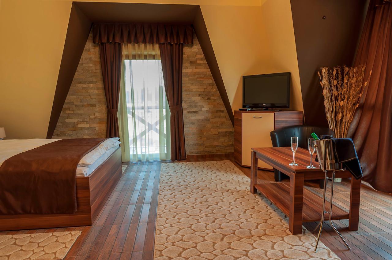 The Wind Mills Hydropark Hotel Gorna Malina Ruang foto