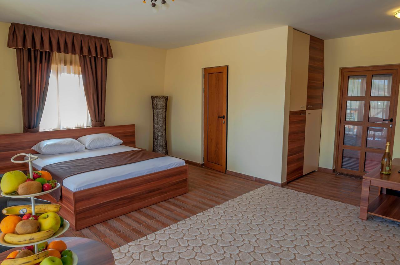 The Wind Mills Hydropark Hotel Gorna Malina Ruang foto