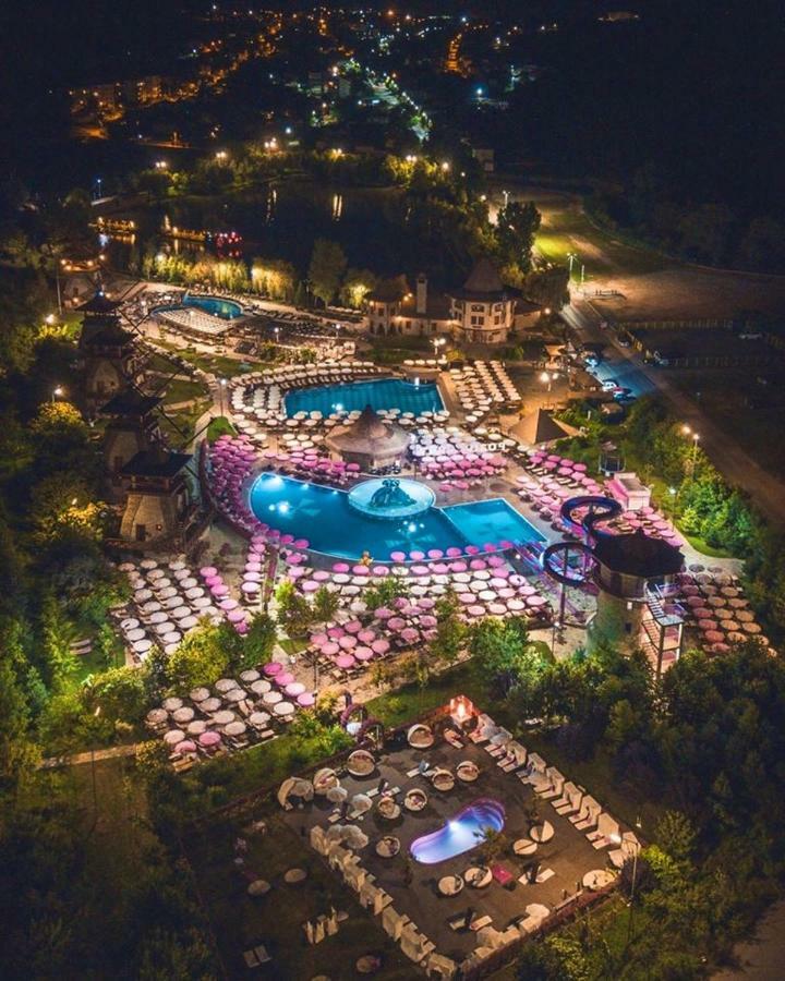 The Wind Mills Hydropark Hotel Gorna Malina Bagian luar foto