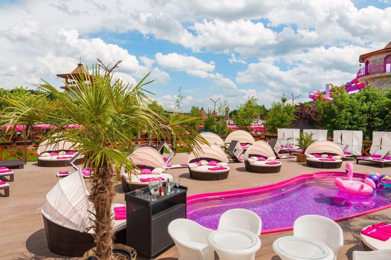 The Wind Mills Hydropark Hotel Gorna Malina Bagian luar foto